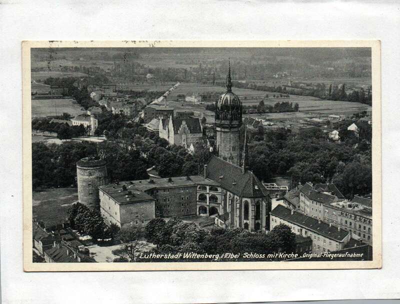 Ak Lutherstadt Wittenberg Elbe Schloss mit Kirche Original Fliegeraufnahme 1935