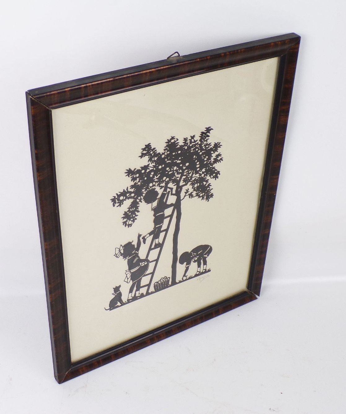 Alter Scherenschnitt Kaskeline signiert Kinder Apfelbaum 1930er Bilderrahmen