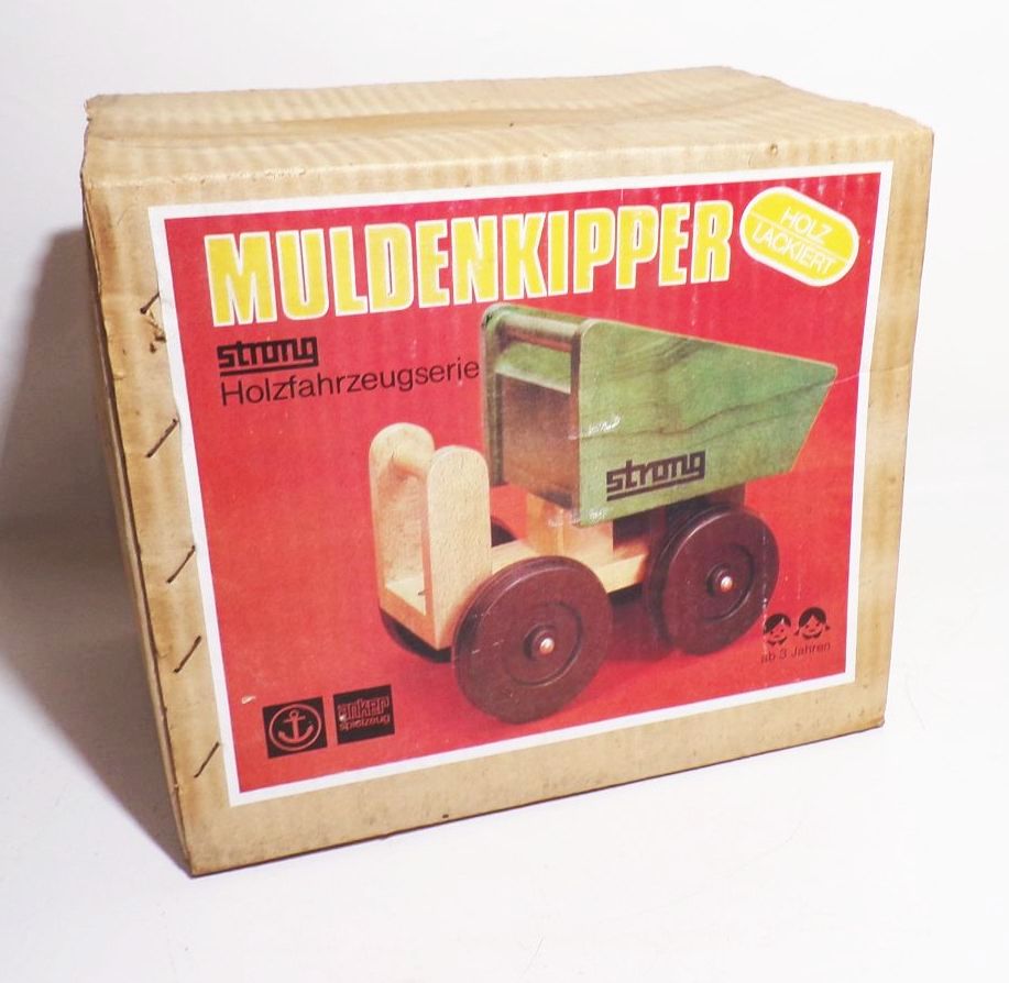 DDR Muldenkipper Strong Holzspielzeug in Originalkarton Anker