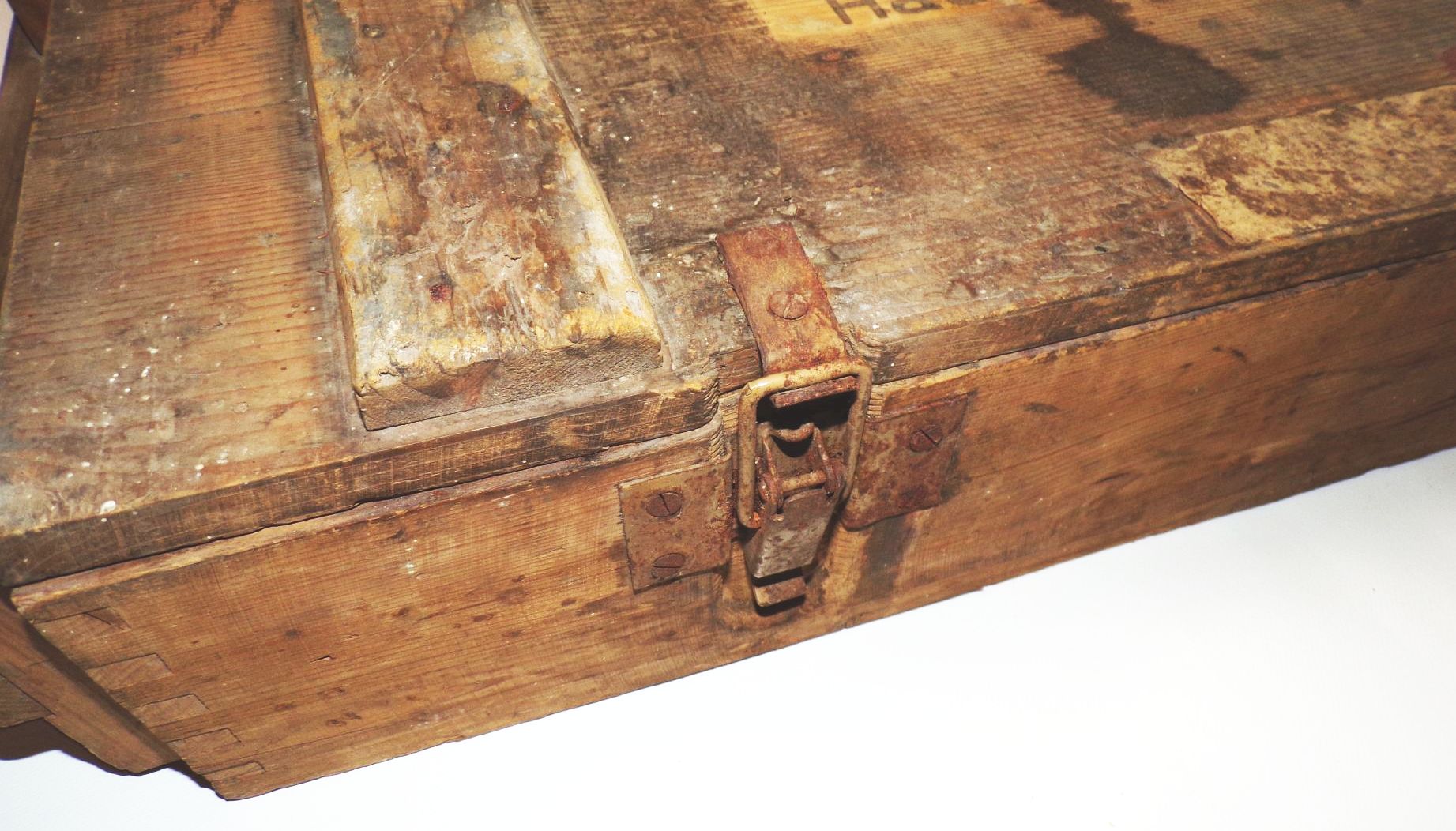 Alte Munitionskiste Patr 7,62 cm inf kan haub 290 russ 27 Alte Munitionskiste Patr 7,62 cm inf kan haub 290 russ 27