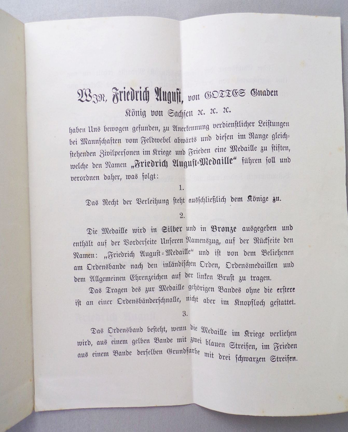 Besitzzeugnis Friedrich August Medaille Silber 1917 Im Felde 46 Landwehr Division von Watzdorf Besitzzeugnis Friedrich August Medaille Silber 1917 Im Felde 46 Landwehr Division von Watzdorf