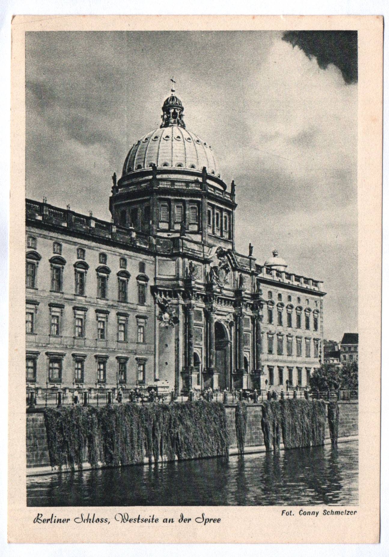 Ak Berliner Schloss Westseite an der Spree Reichshauptstadt Berlin