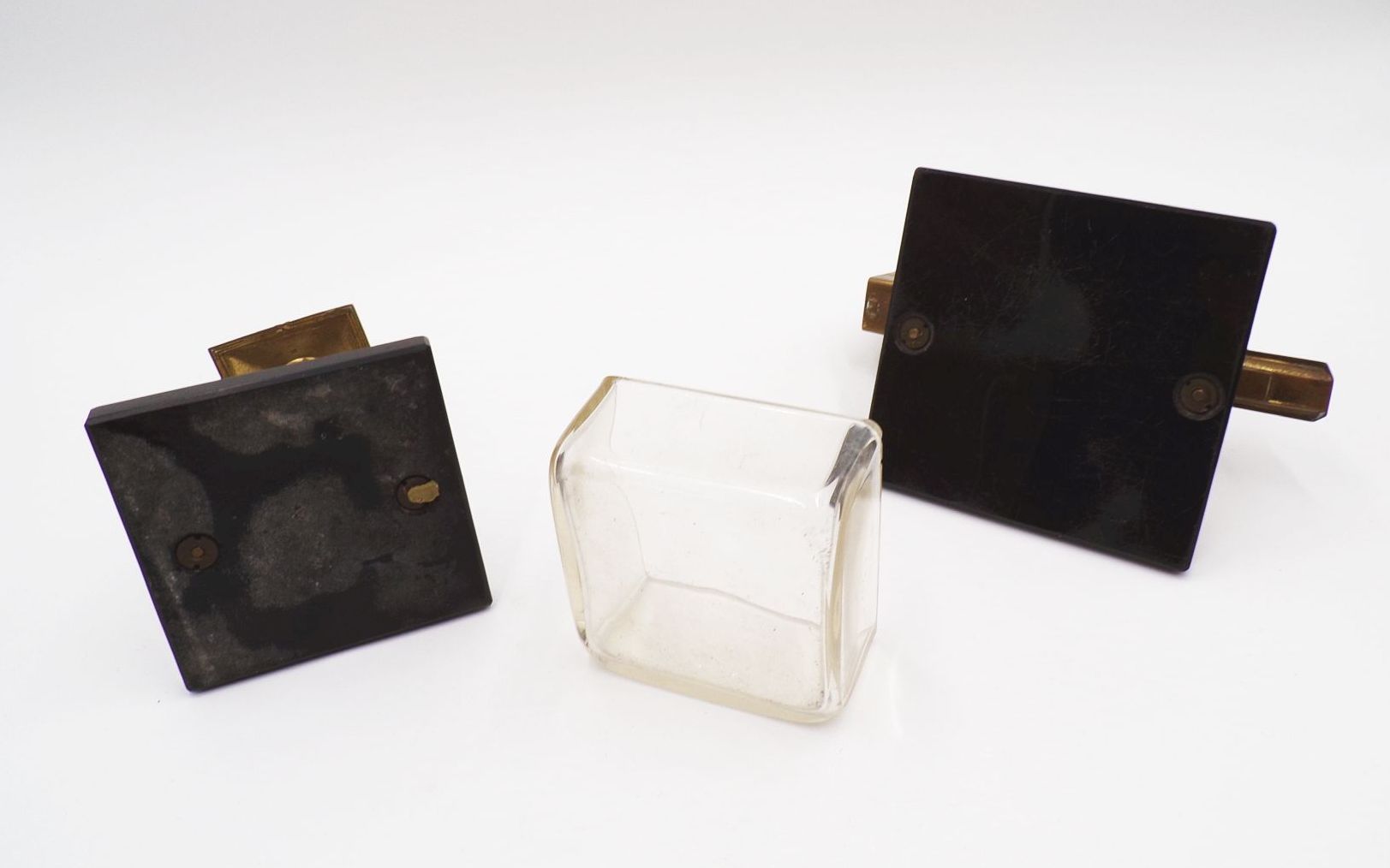 Art Deco Streichholzschachtelhalter Aschenbecher Kerzenhalter Messing 