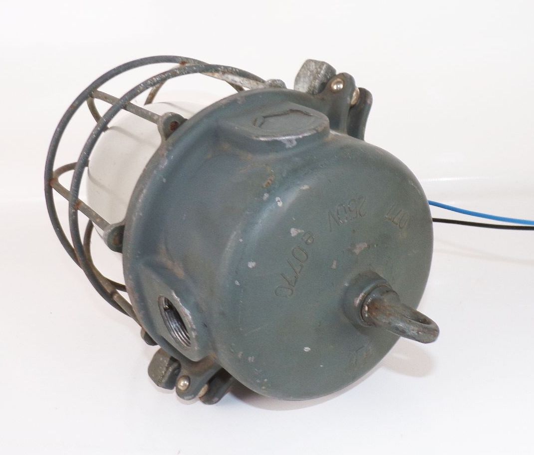 Bunkerlampe Gitter E27 Gitter Rund Loft Industrie Design Pendelleuchte Bunkerlampe Gitter E27 Gitter Rund Loft Industrie Design Pendelleuchte