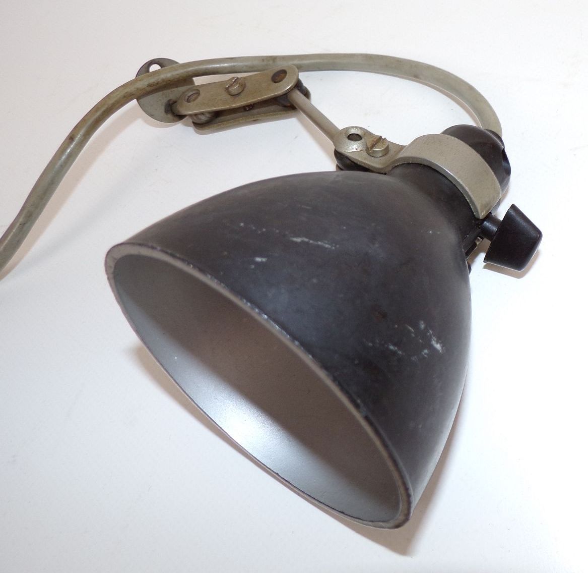 Alte Nähmaschinenleuchte kleine Tischlampe Bakelit Schalter E14 Schwarz Leseleuchte