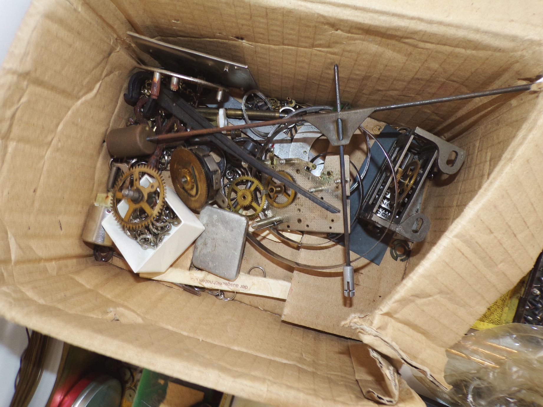 Konvolut Uhrmacher Ersatzteile Werkzeug Bastlerware Kleinteile 