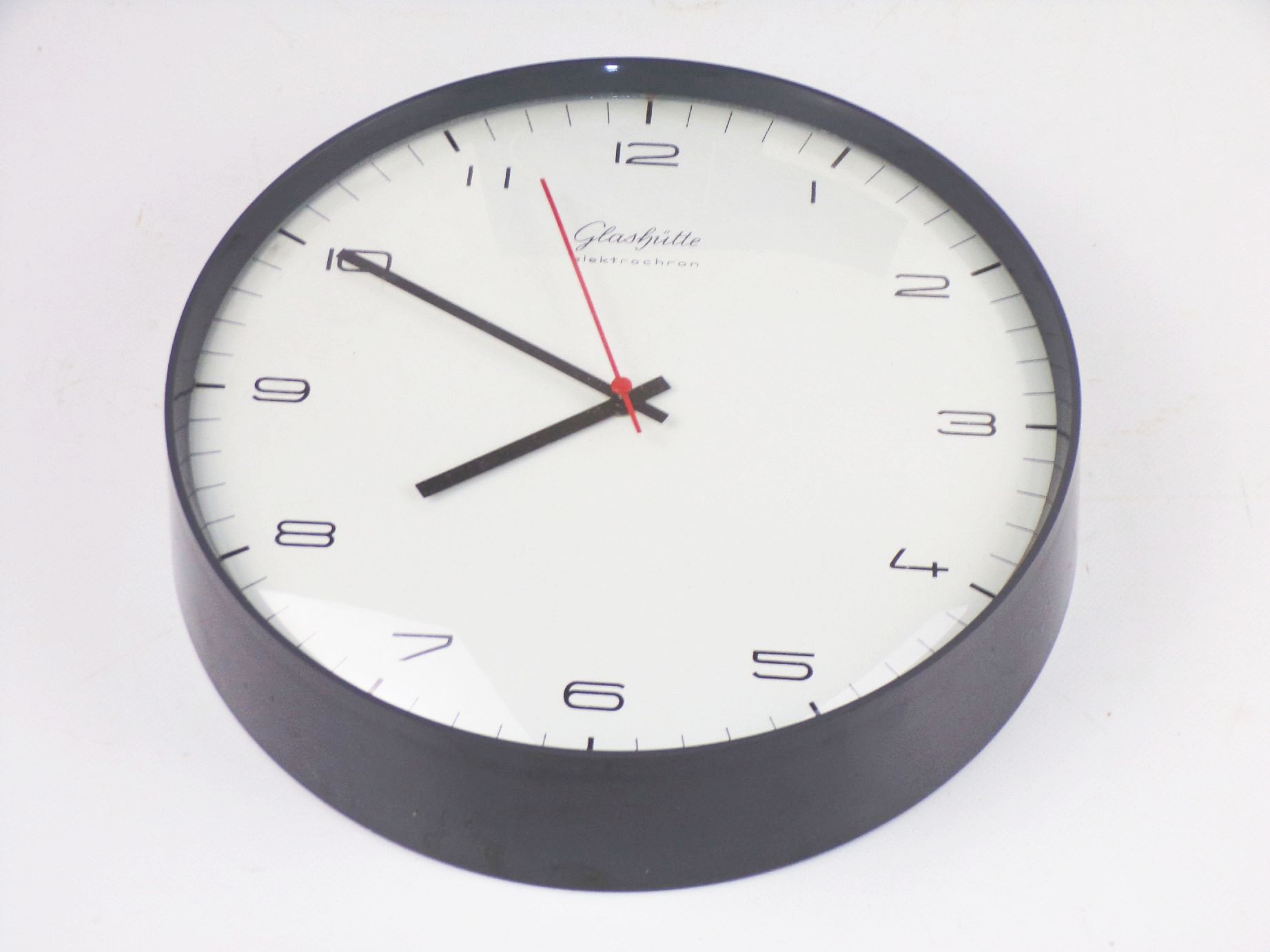 Glashütte elektrochron Wanduhr typ 410 Küchenuhr OVP 