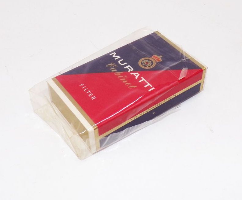 Ungeöffnete alte Zigarettenschachtel Muratti Cabinet