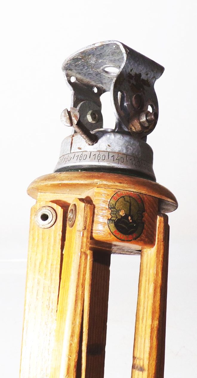 Altes Berlebach Dreibeinstativ Holzstativ vintage 