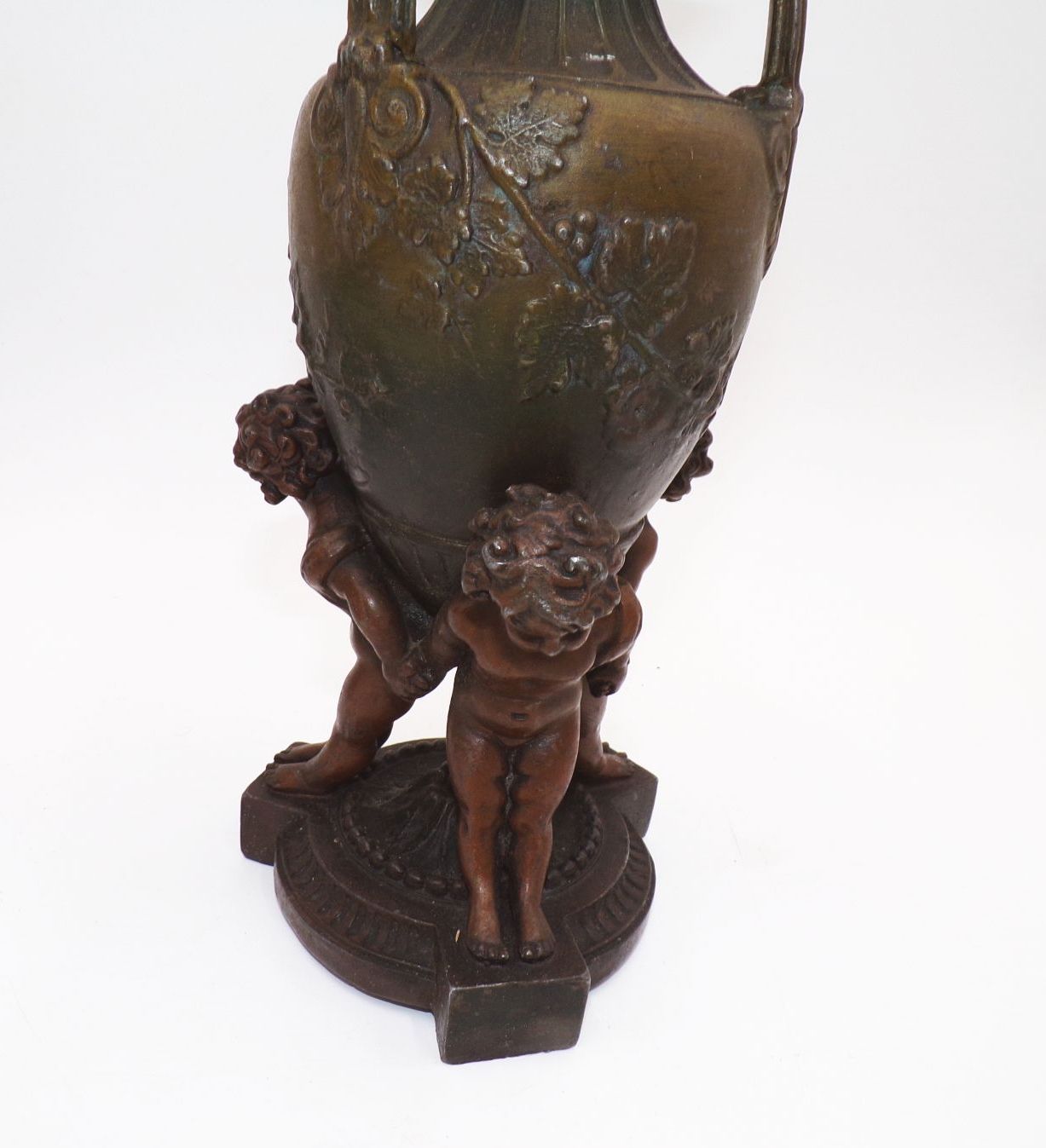 Alte Bronze Amphoren 2 Stück Eugene Provost signiert Putto Engel