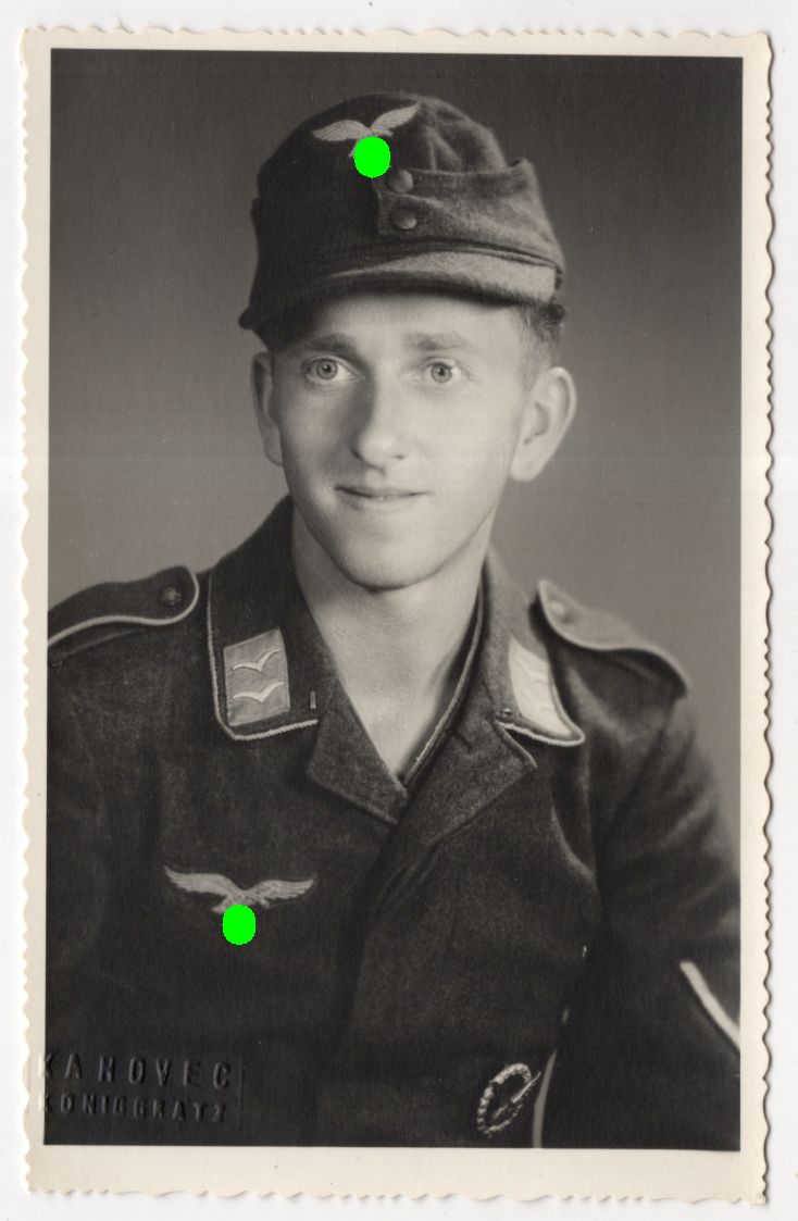Foto Ak Portrait Soldat Feldmütze Abzeichen 2 Wk Königgratz 