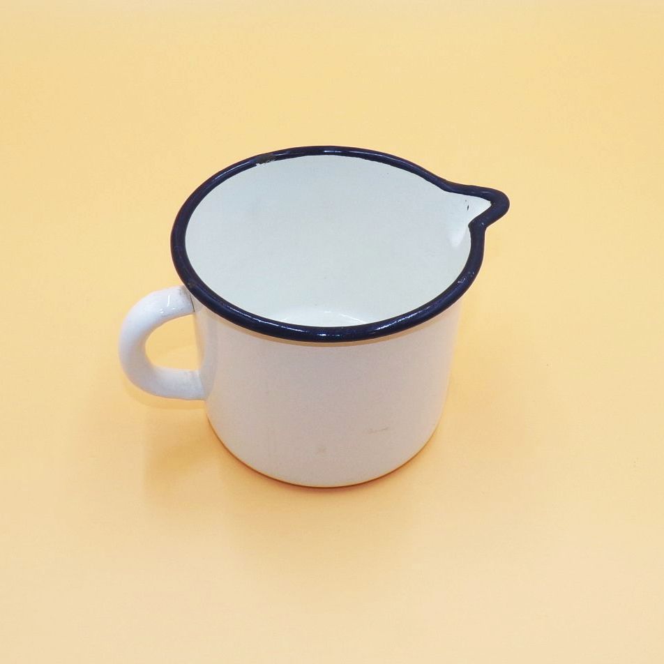 Alter Schnabeltopf Email Weiß Vintage Pflanzgefäß Gartendeko 