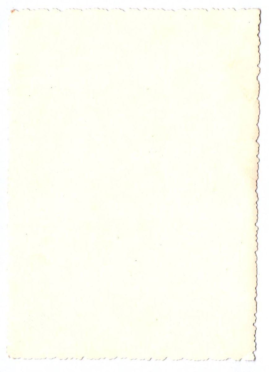 Foto Ak hübsches Mädchen mit Ball 1950 er Jahre Kinderportrait Foto Ak hübsches Mädchen mit Ball 1950 er Jahre Kinderportrait