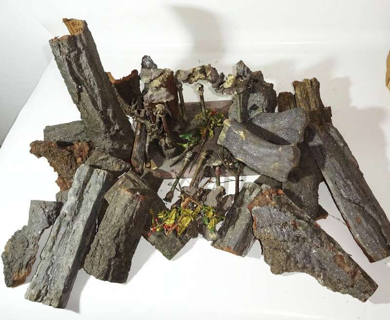 Uralt Krippe wohl Böhmen 1850 bis 1900 Holz Glitzer Weihnachtskrippe