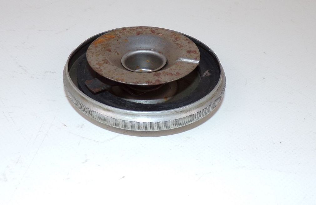 Alter IFA Tankdeckel Industrieverband Fahrzeugbau der DDR 