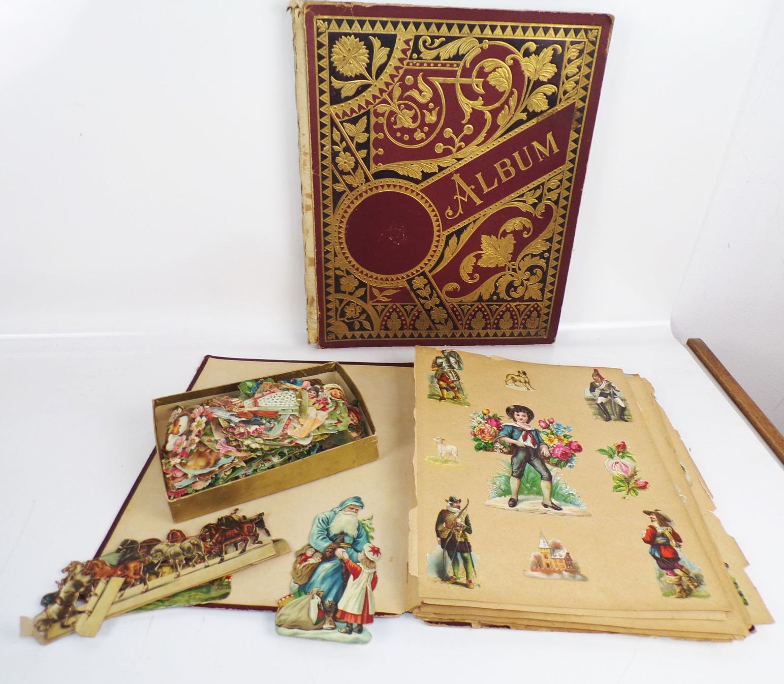 Konvolut alte Oblaten Glanzbilder um 1900 scraps