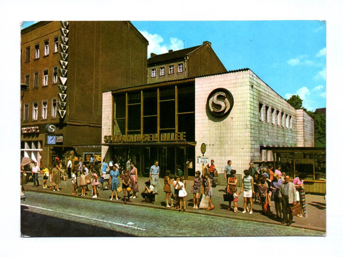 Ak Berlin DDR 1975 Brenzlauer Berg Schönhauser Allee S Bahnhof Ak Berlin DDR 1975 Brenzlauer Berg Schönhauser Allee S Bahnhof