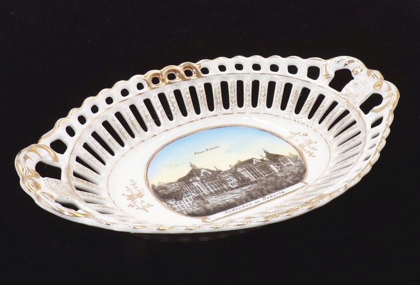 Alte Andenken Schale Sebnitz Neue Schule um 1910 Porzellan Alte Andenken Schale Sebnitz Neue Schule um 1910 Porzellan