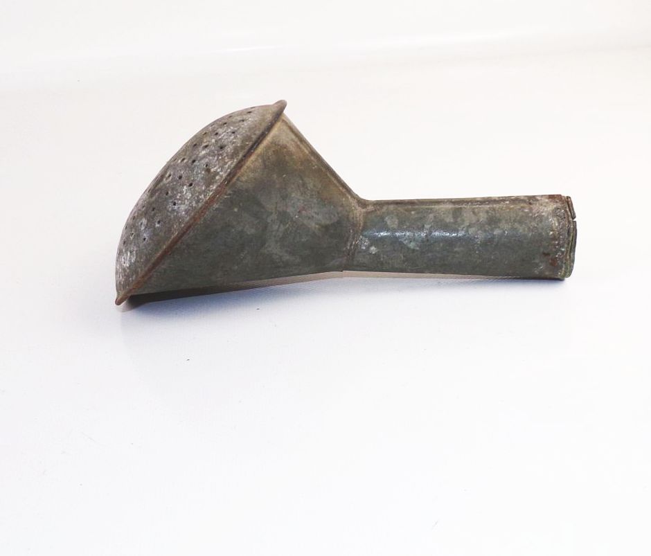 Alter Aufsatz für Zinkgießkanne Garten Bewässerung Tülle Alter Aufsatz für Zinkgießkanne Garten Bewässerung Tülle