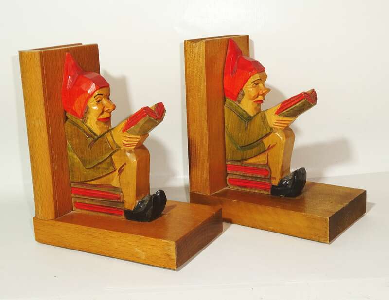 Alte geschnitzte Buchstützen Zwerge Gnome Vintage Deko