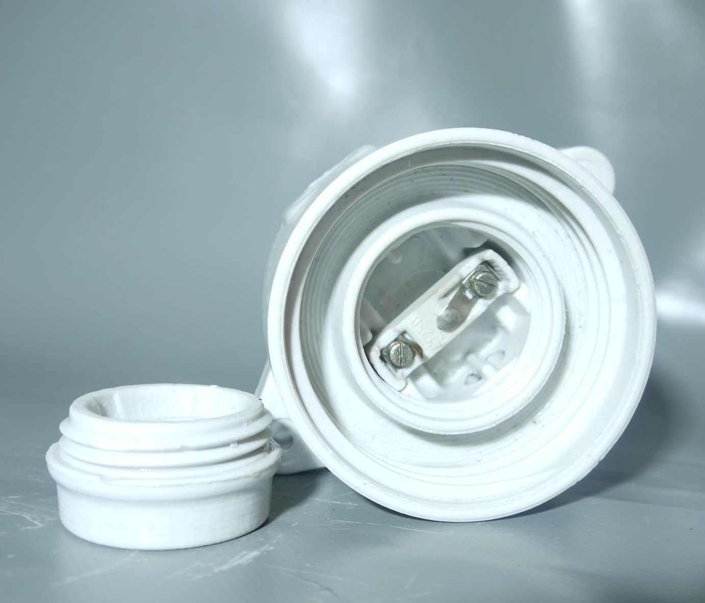 Alte bubble Kugellampe klein Kellerlampe Glas Lampe Porzellan Fassung Deckenlampe 