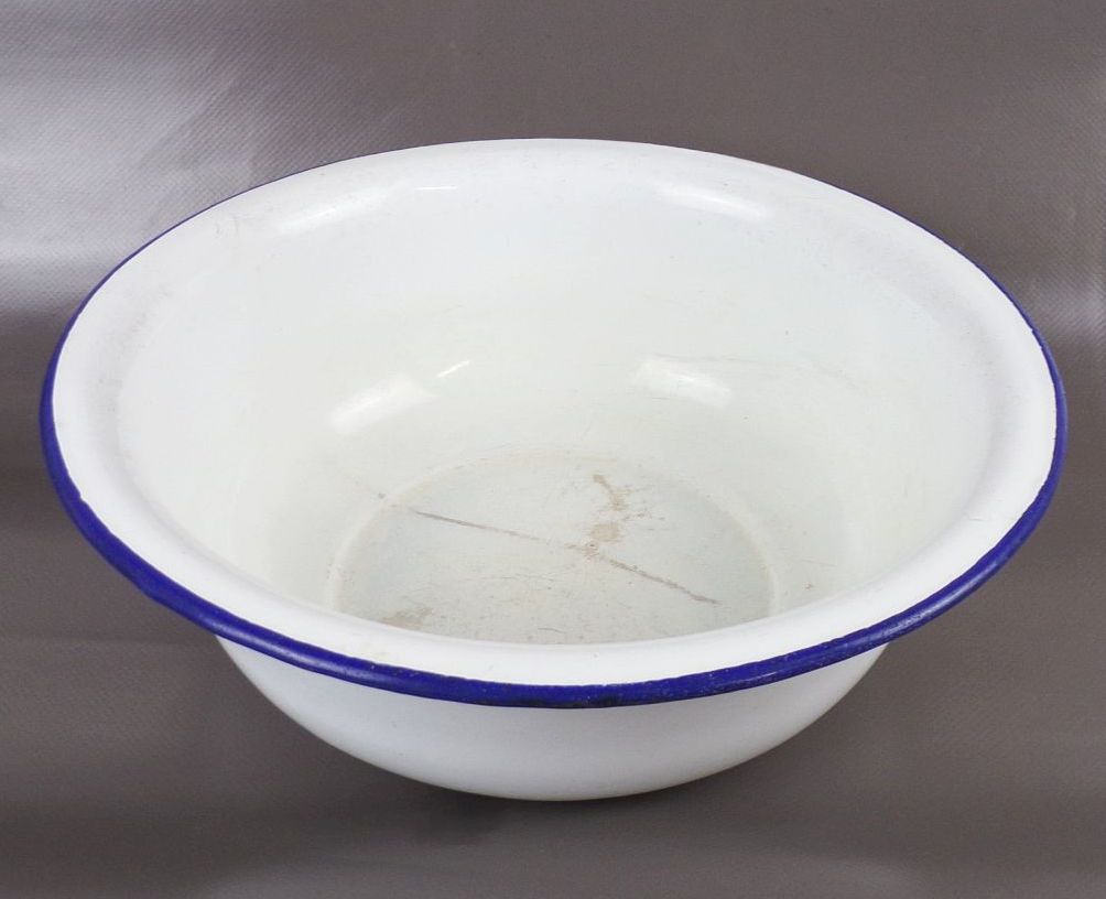 Alte Emailschüssel Pflanzschale blau weiß Emaille Gartendeko