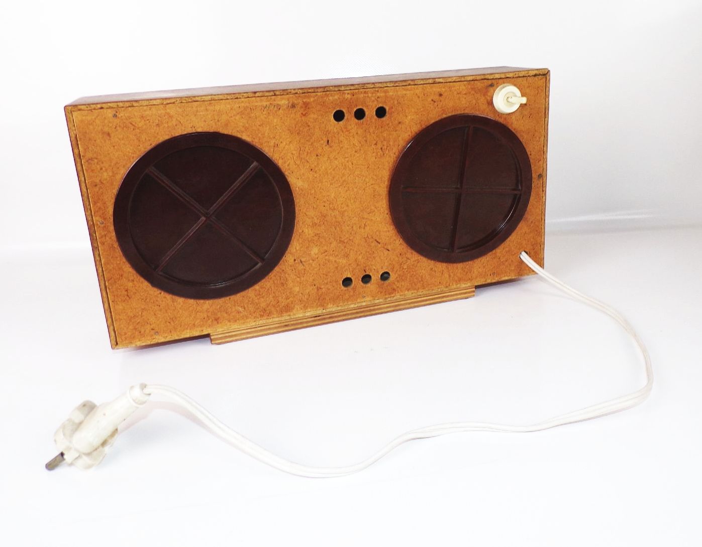 Alte Tischuhr DDR Uhr beleuchtet Vintage Retro Alte Tischuhr DDR Uhr beleuchtet Vintage Retro