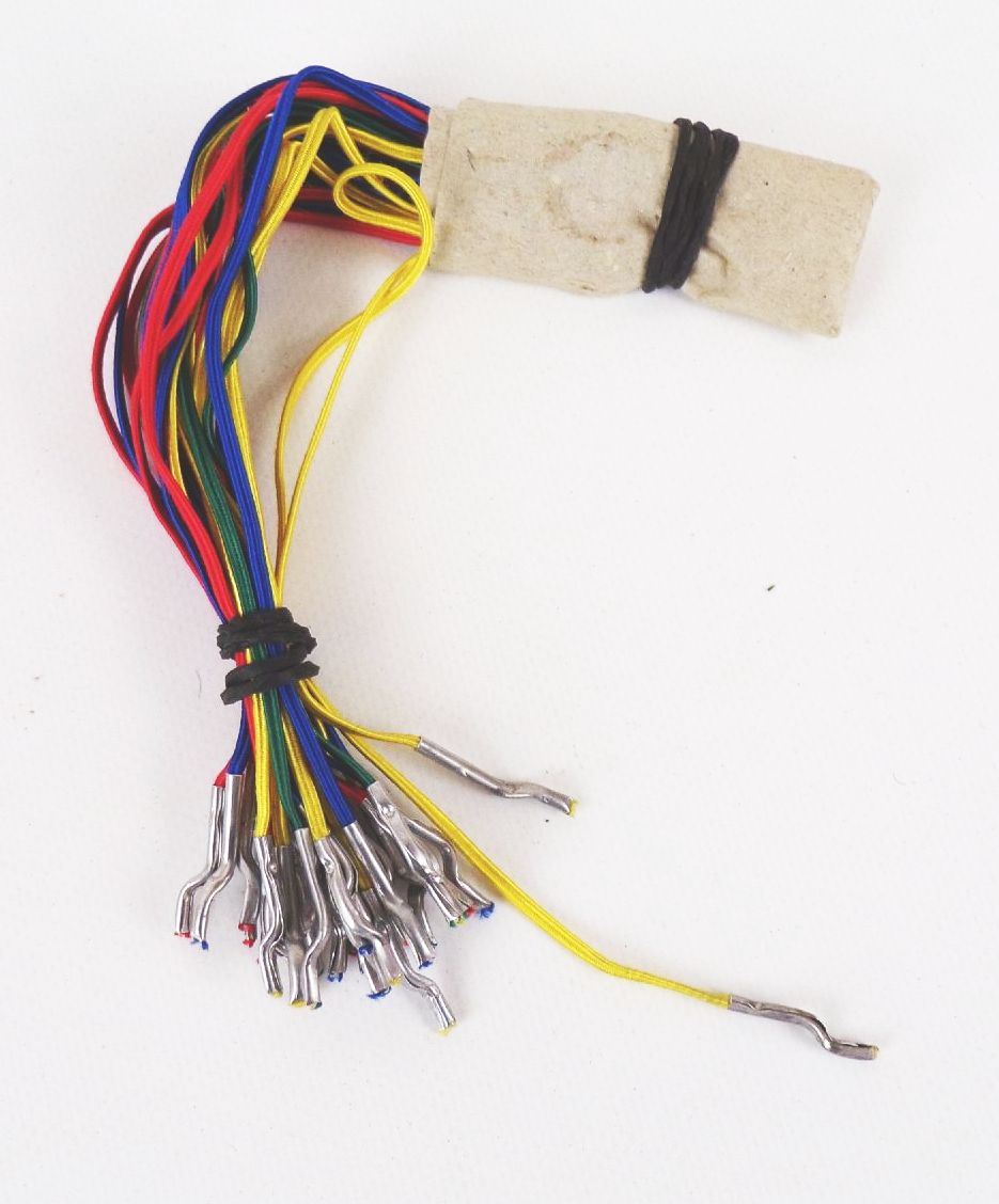 Altes Fahrradnetz DDR Bunt bicycle