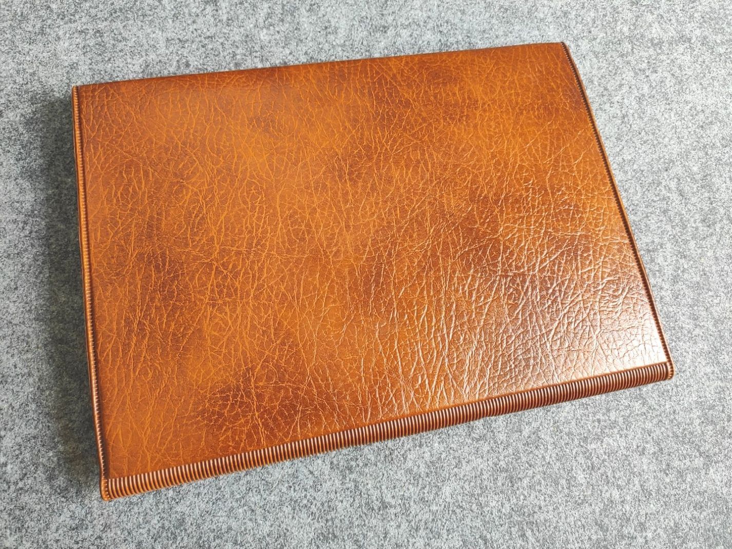 Originale Dokumenten Mappe DDR braun aus Leder Weißenborn Originale Dokumenten Mappe DDR braun aus Leder Weißenborn