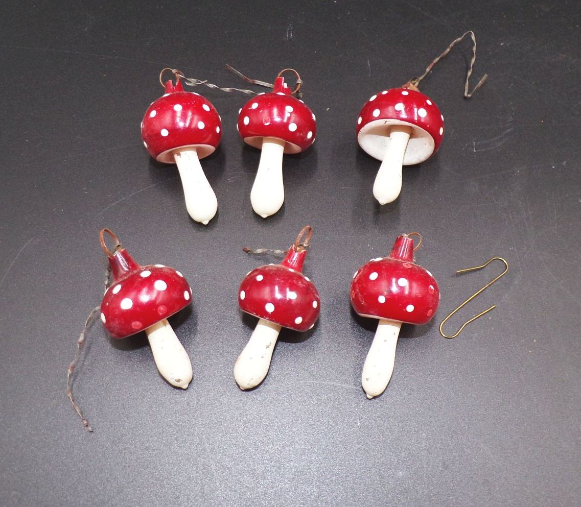 Alte Fliegenpilze Christbaumschmuck Glas Baumschmuck Antik 6 Stück Alte Fliegenpilze Christbaumschmuck Glas Baumschmuck Antik 6 Stück