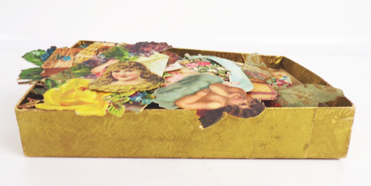 Konvolut alte Oblaten Glanzbilder um 1900 scraps