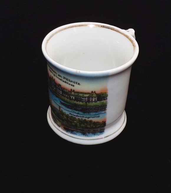 Alte Andenken Tasse Pillnitz Ansichten Friedrichsgrund Schlossgarten um 1900