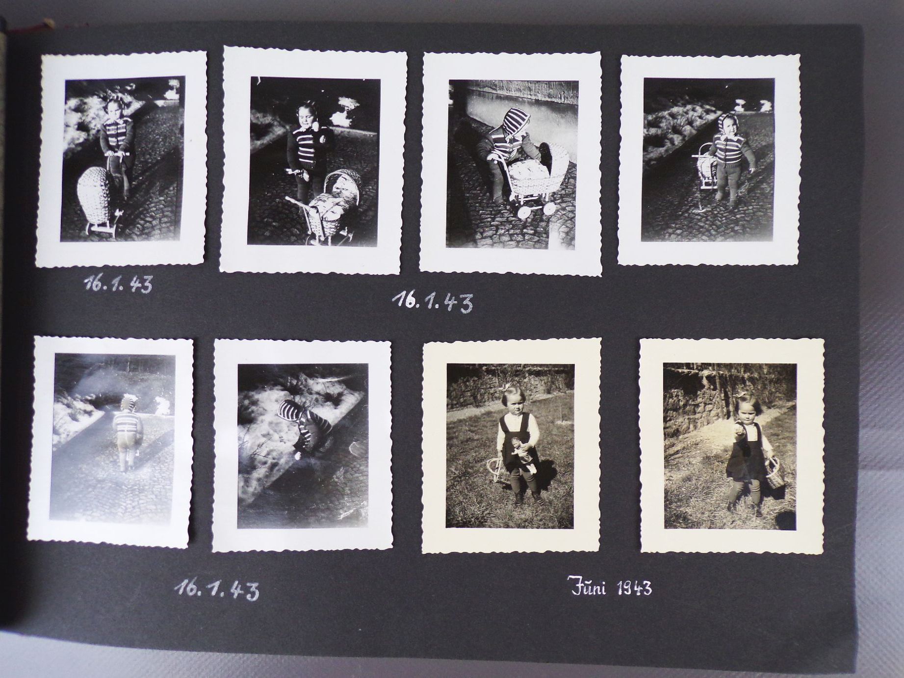 Altes Fotoalbum Kinderheit Urlaub Trassenheide VW Käfer Auto Altes Fotoalbum Kinderheit Urlaub Trassenheide VW Käfer Auto