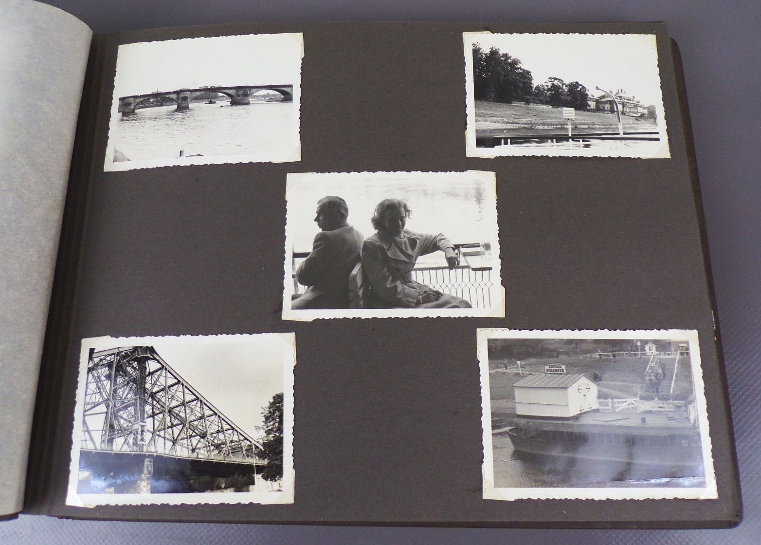 Altes Fotoalbum 99 Fotos Dresden Elbedampfer Moritzburg Fasanenschlößchen Altes Fotoalbum 99 Fotos Dresden Elbedampfer Moritzburg Fasanenschlößchen