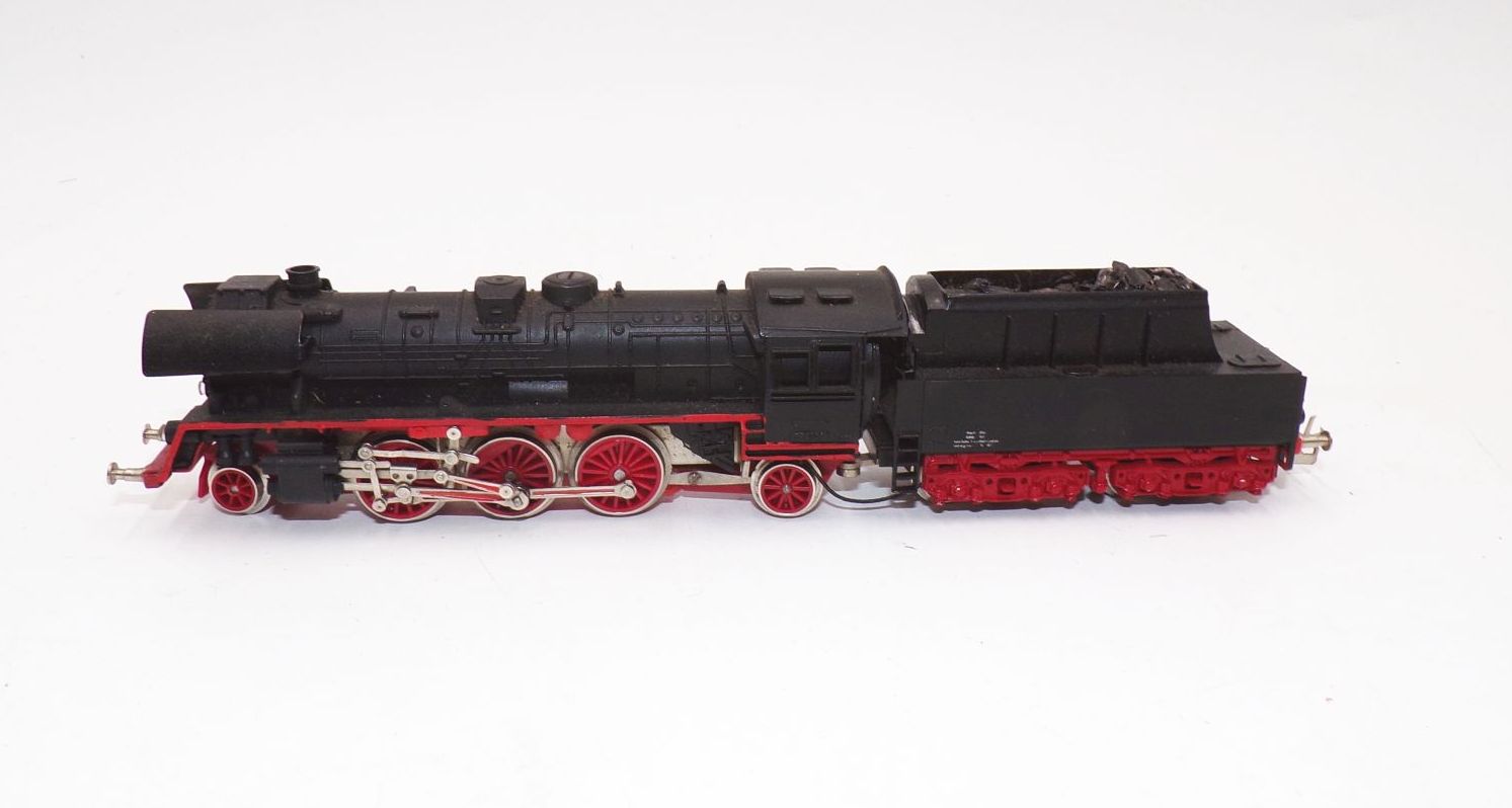 Zeuke TT Personenzuglok BR23 10 mit Schlepptender beleuchtbar DDR OVP