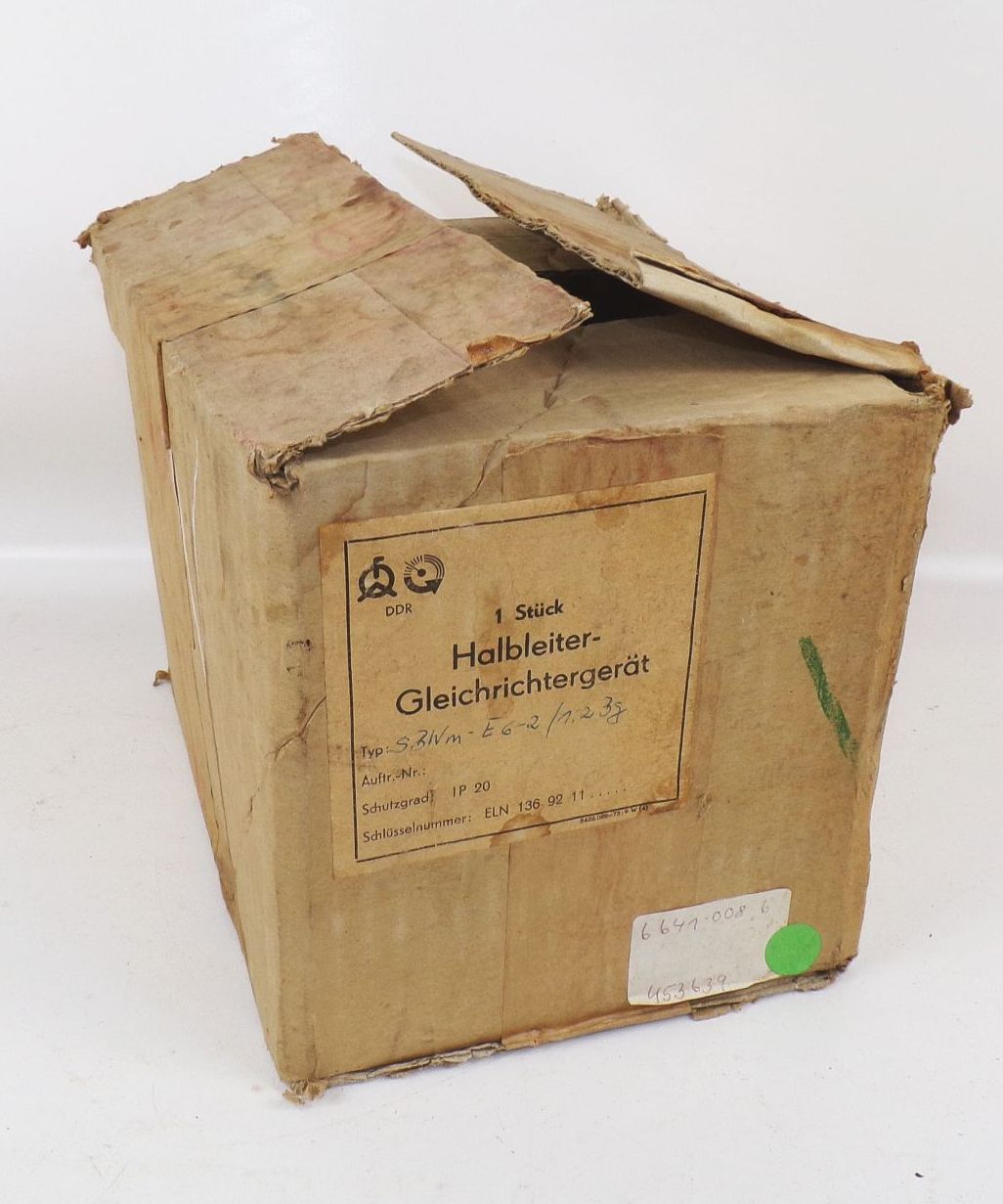 DDR Ladegerät Halbleiter Gleichrichter ESD BT Berlin Originalkarton 
