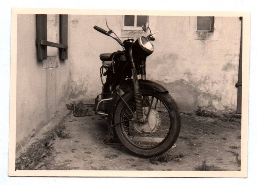 2 x Foto MZ Motorrad Oldtimer DDR motorcycle Görlitz 2 x Foto MZ Motorrad Oldtimer DDR motorcycle Görlitz