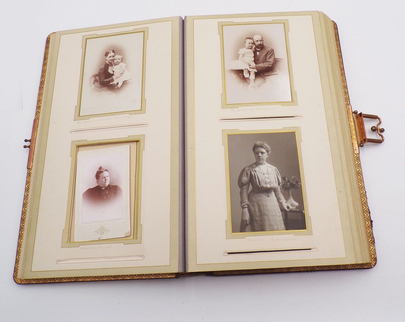 Altes Familien Fotoalbum Stade 1895 Prachteinband