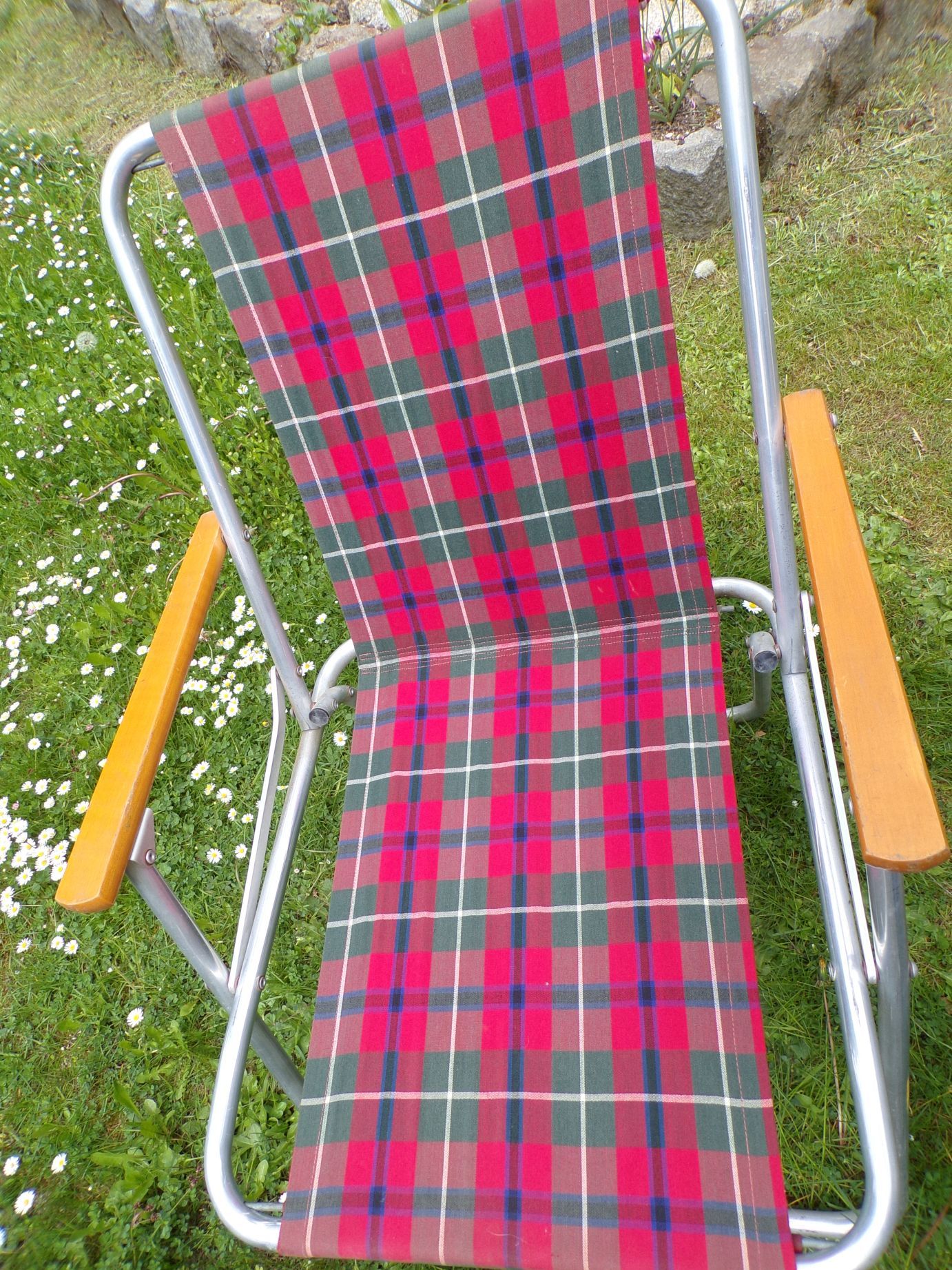 Alter DDR Klappstuhl Campingstuhl Karo Muster true vintage Alter DDR Klappstuhl Campingstuhl Karo Muster true vintage