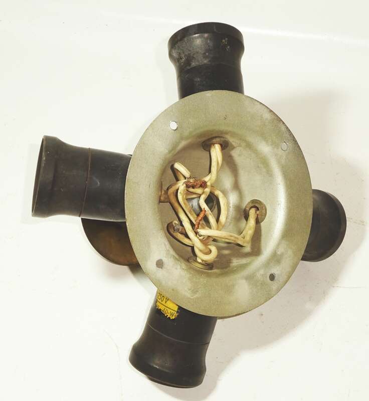 Altes Lampenteil 4 Lampenfassungen Mittelteil Konsole Verteiler DDR 