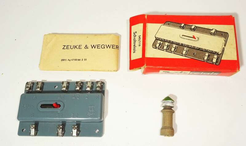 Auhagen Bahnhof Wernesgrün Stellwerk Bahnwärterhaus Litfaßsäule TT H0 mit OVP 