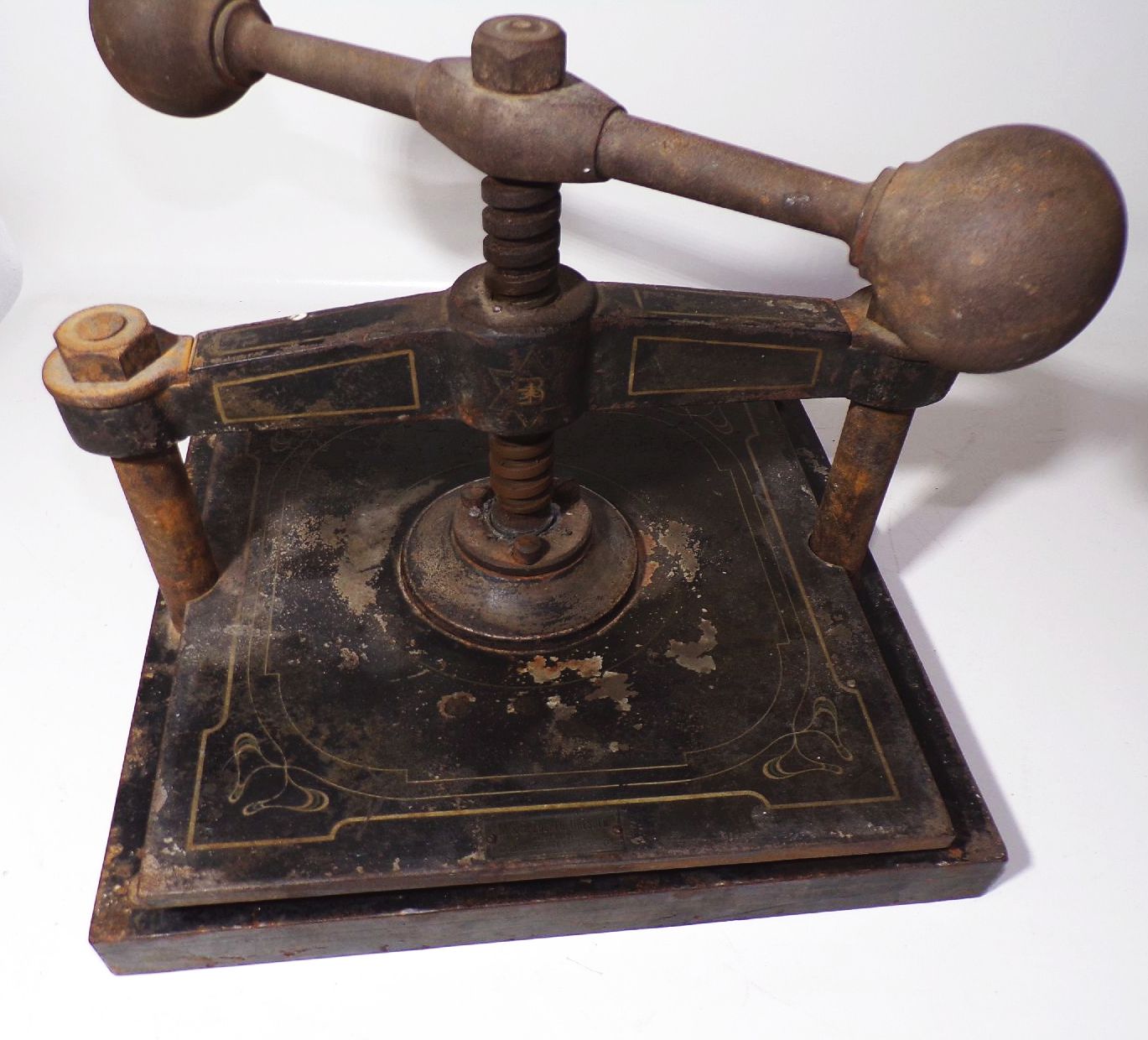 Alte Buchpresse Spindelpresse Buchdruckpresse