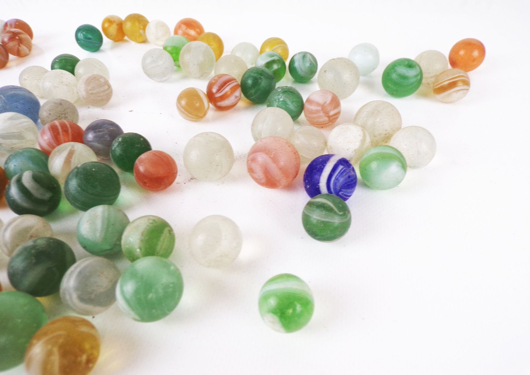 Konvolut alte Glasmurmeln 107 Stück Murmel marbles Konvolut alte Glasmurmeln 107 Stück Murmel marbles