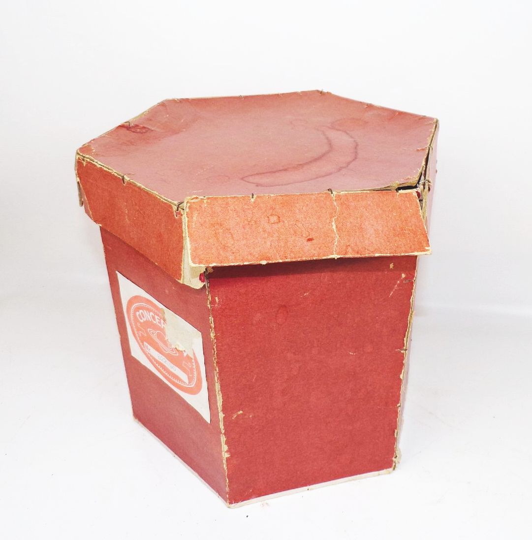 Alte Concertina DDR Akkordeon Handharmonika mit Originalkarton Alte Concertina DDR Akkordeon Handharmonika mit Originalkarton