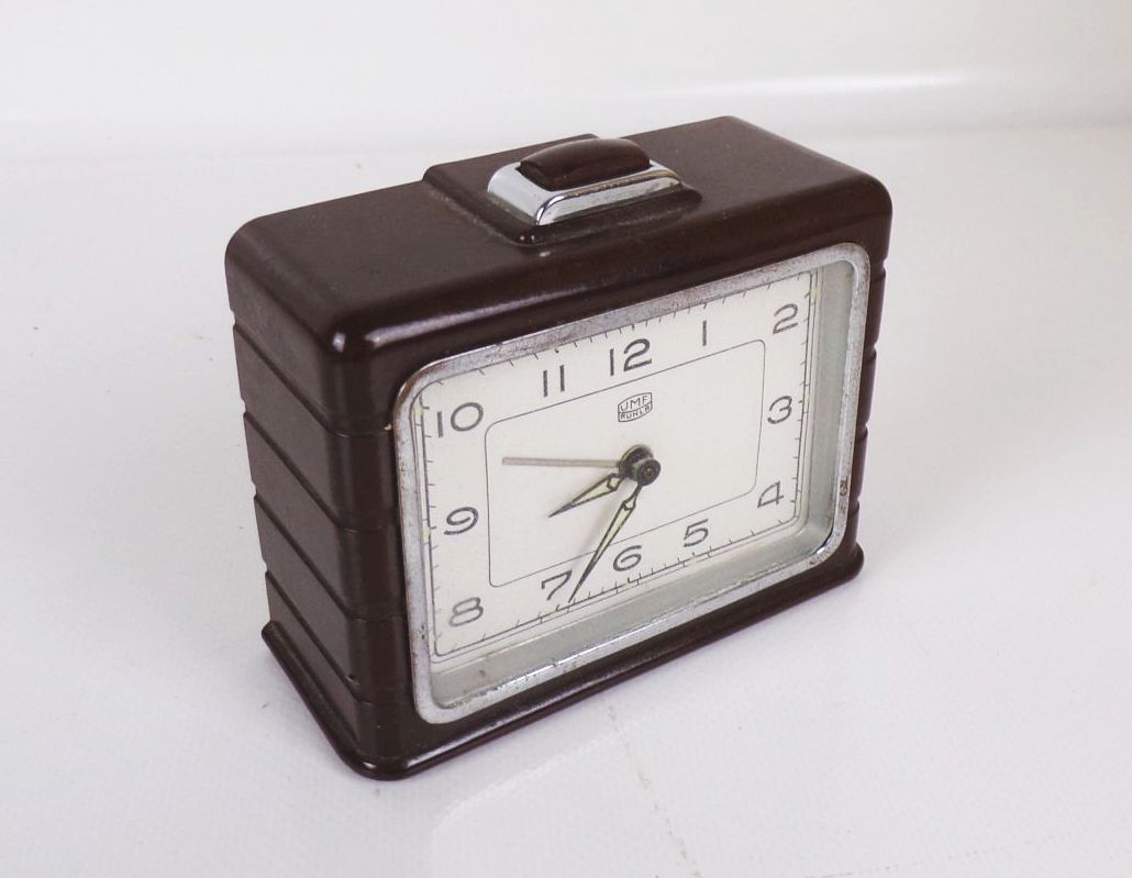 UMF Ruhla Wecker Bakelit Art Deco Design UMF Ruhla Wecker Bakelit Art Deco Design