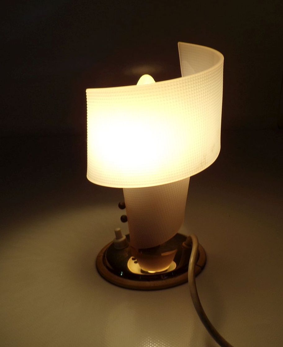 Tischlampe DDR kurios Design Leuchte Vintage