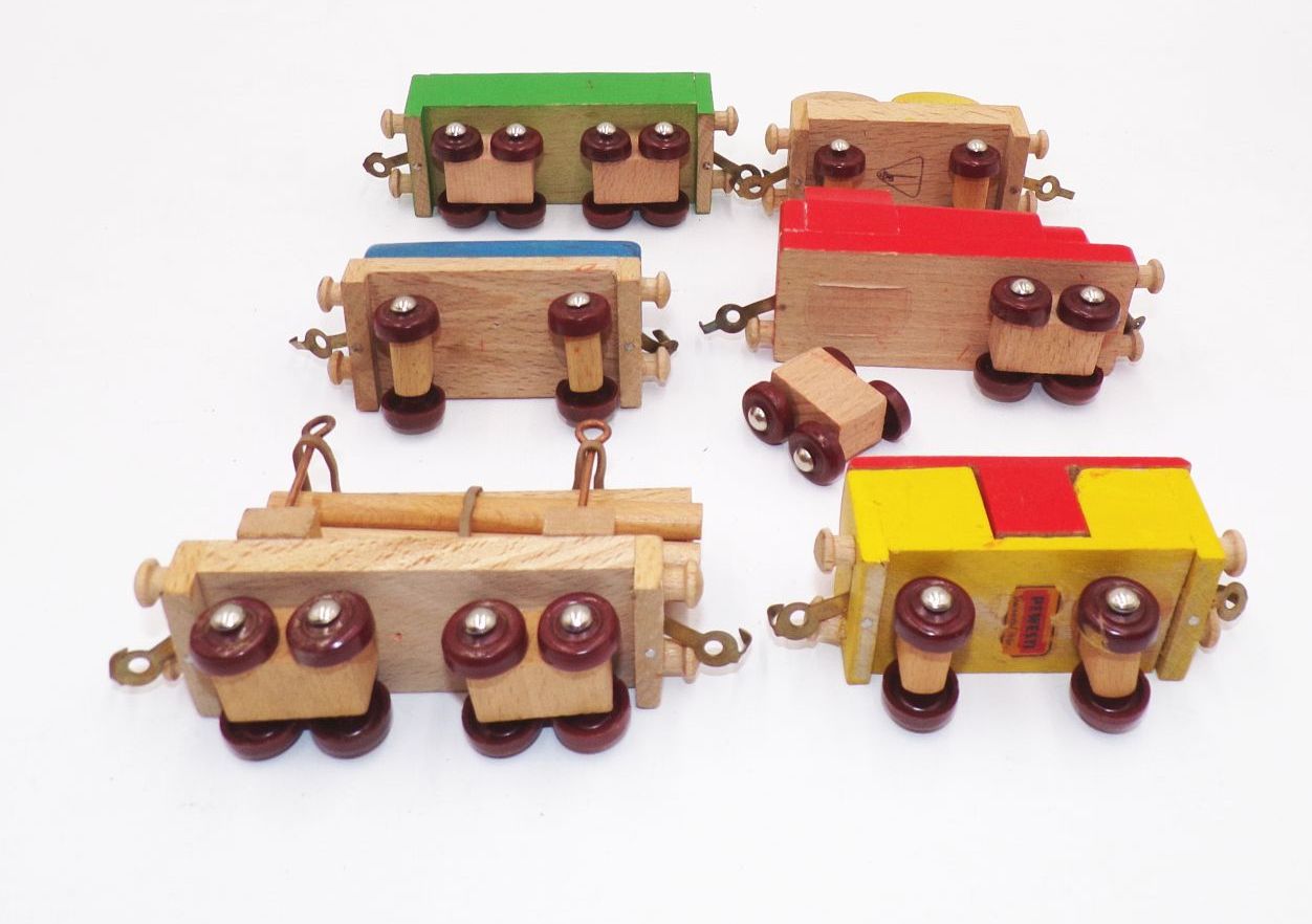 Alte Holz Eisenbahn DDR Pewesti