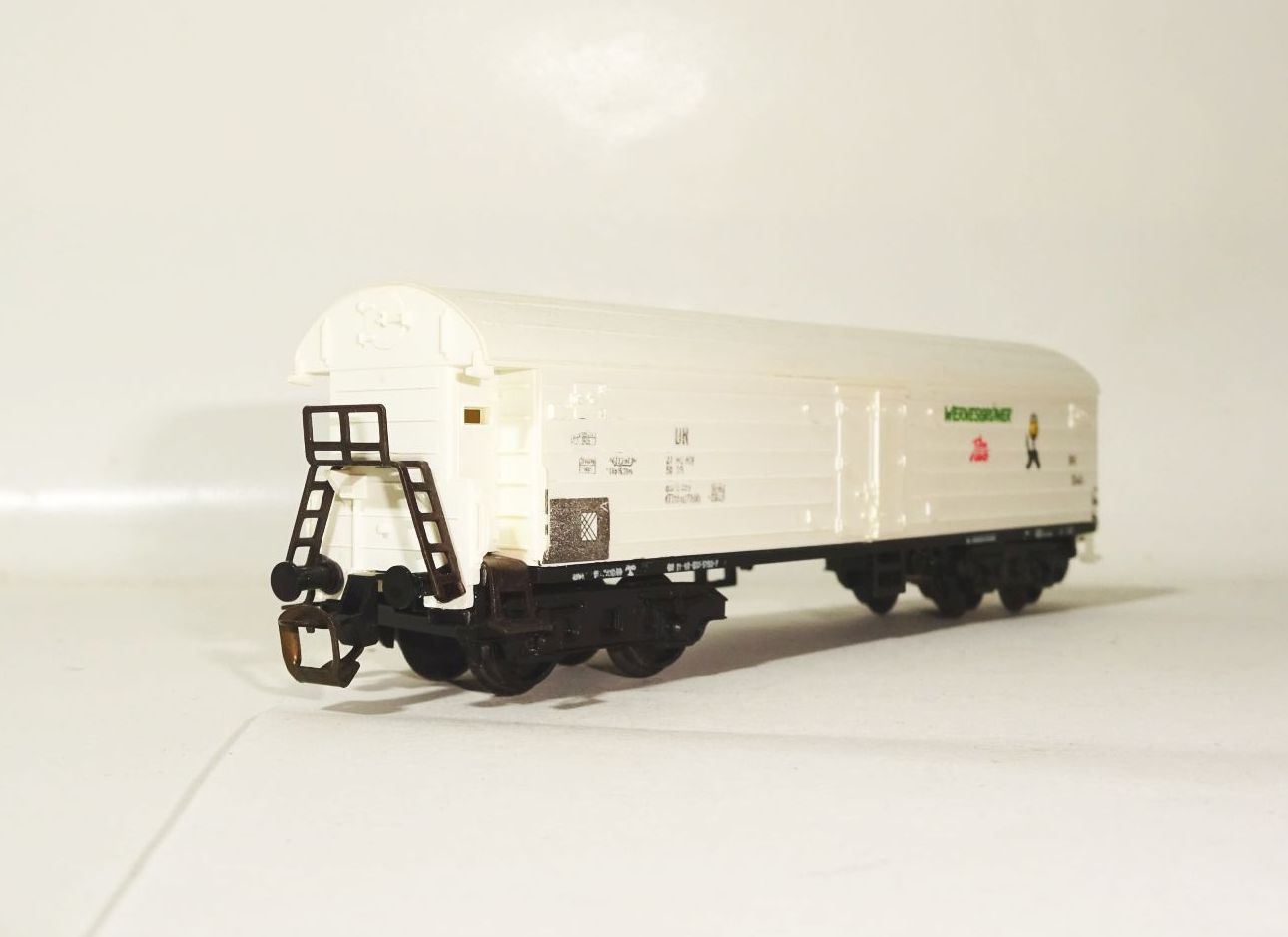 BTTB Wernesgrüner Güterwagen Kühlwagen TT vierachsig DDR 