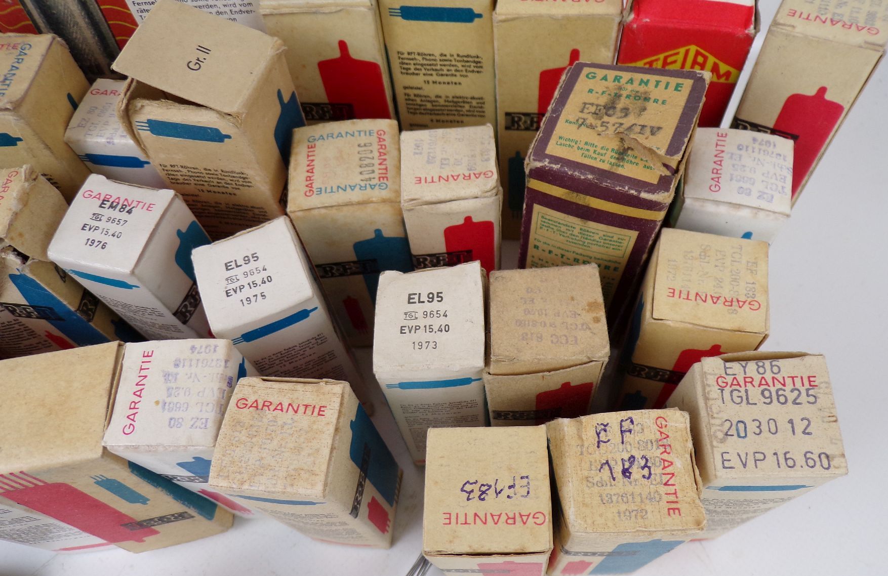 Konvolut alte Radioröhren tubes 