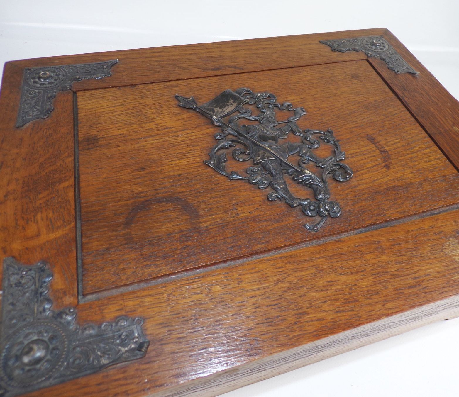 Alte Schatulle Box Aufbewahrung Antik schöne Beschläge um 1900